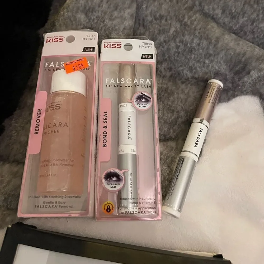 False eyelash lash extension lot + storage & flesh eyeshadow lot